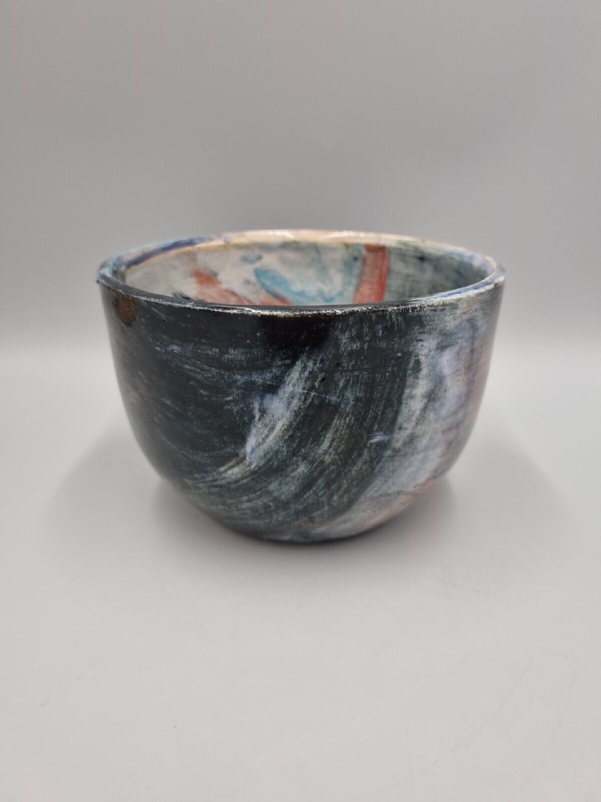 A Field Place Pottery Ceramic Deep Bowl By Jessica Jordan, Signed.