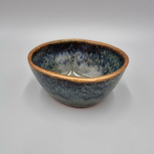 Small Handmade Studio Pottery Bowl Signed 'Barone'. VGC