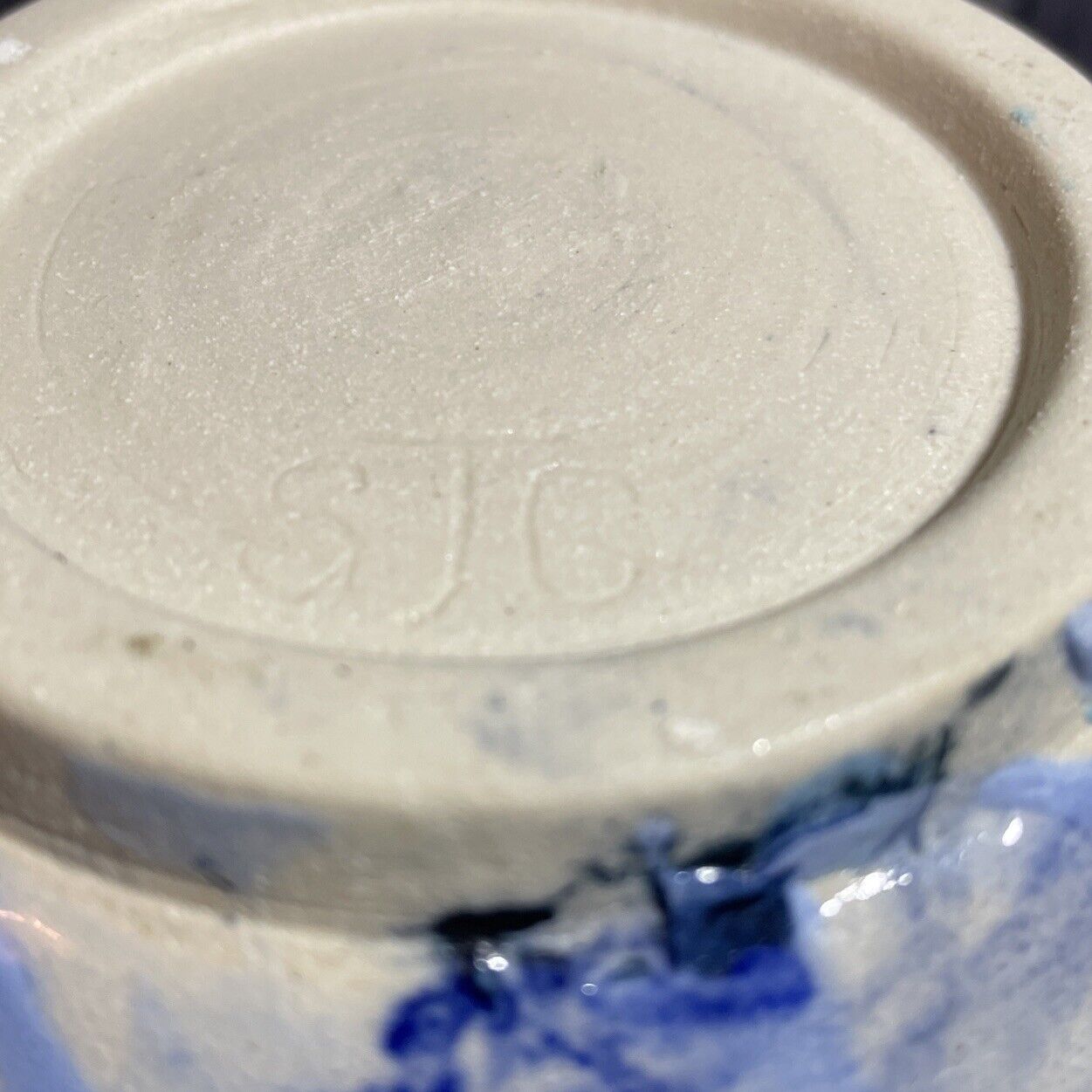 A Sally Grafton Contemporary Studio Pottery Bowl.