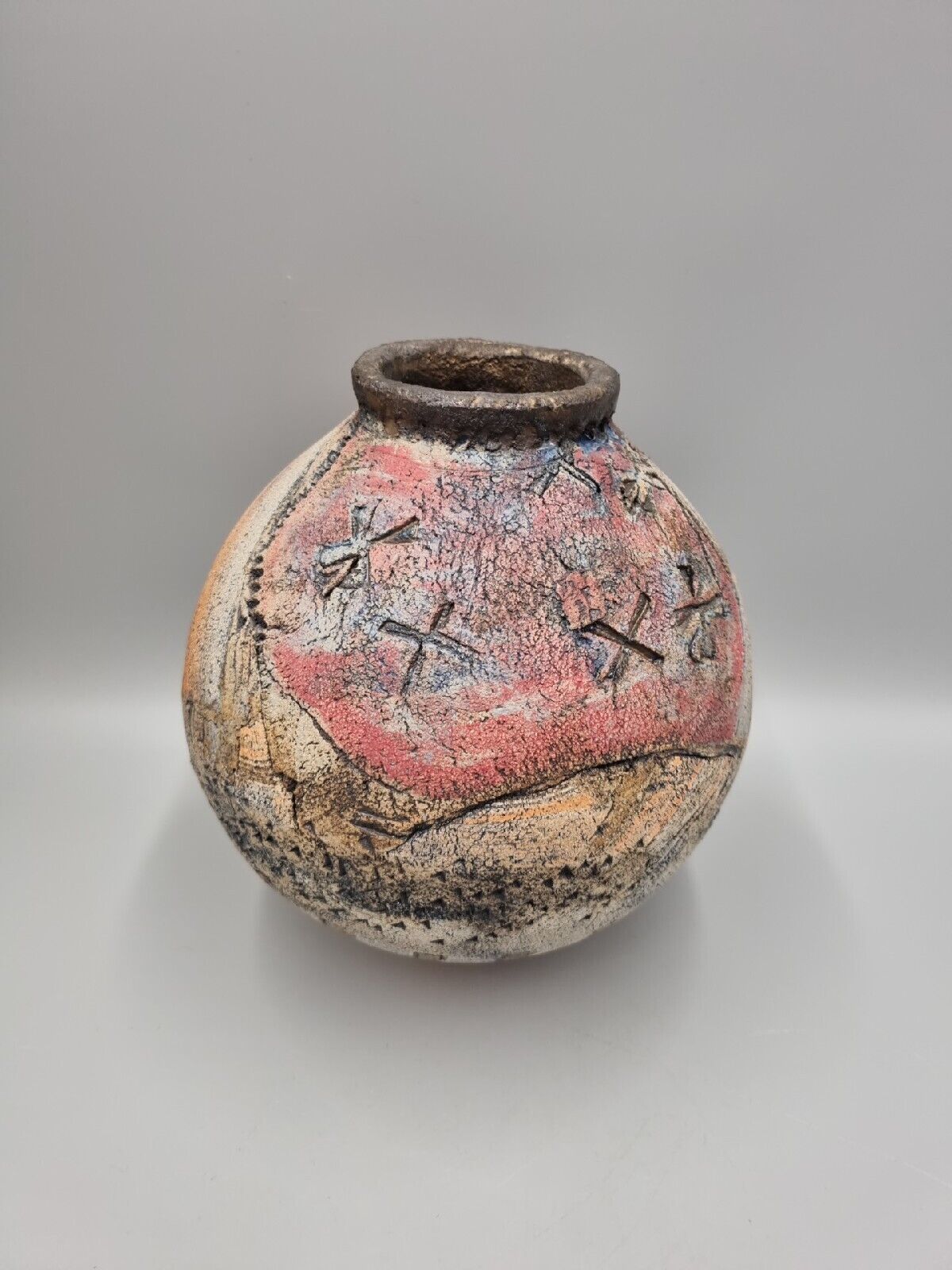 A Field Place Pottery Large Ceramic Moon Jar / Pot / Vase By Jessica Jordan.