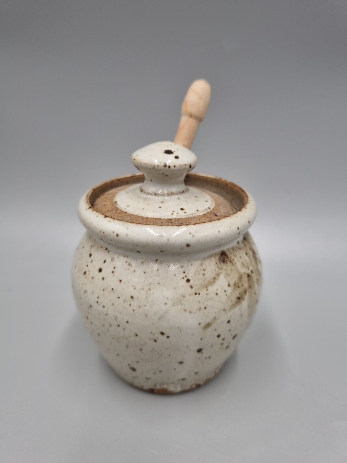 A Vintage Kersey Studio Pottery Condiment Pot, Fred Bramham & Dorothy Gorst.