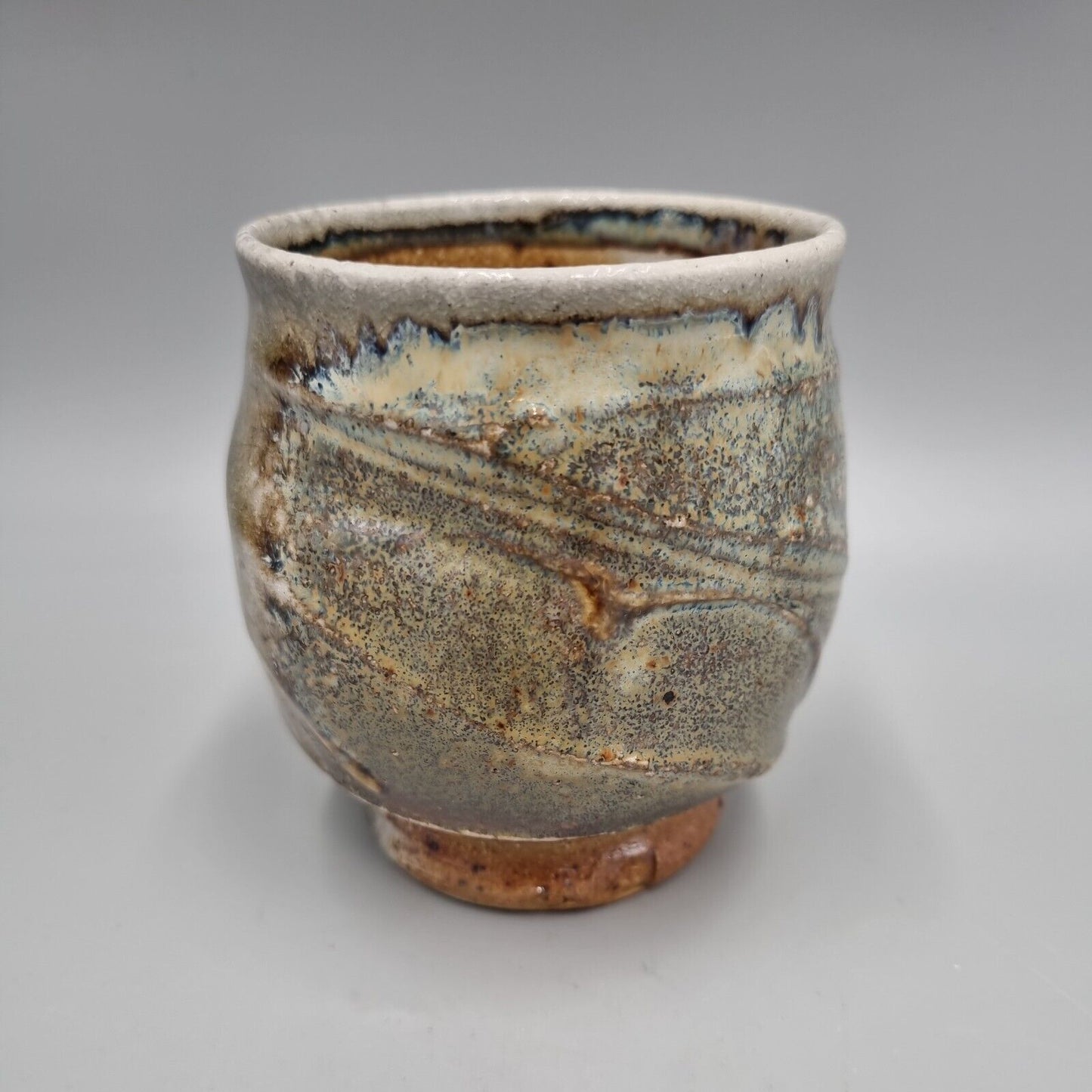 Ruthanne Tudball Studio Pottery Footed Teacup, Yunemi, Chawen, VGC.