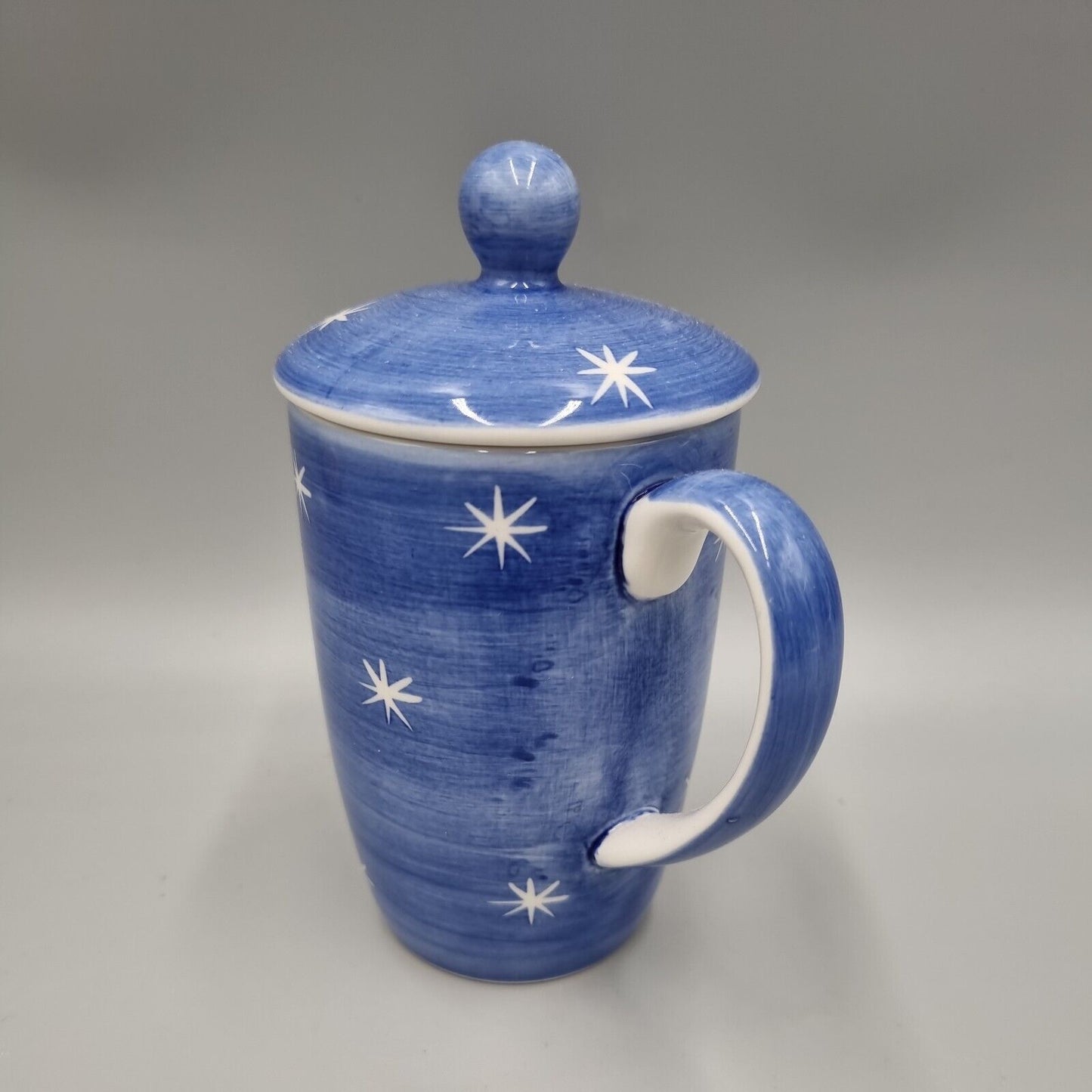 A Lidded Tea Clipper Mug By Whittard Of Chelsea, Very Good Condition.