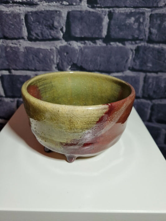 Superb studio pottery bowl. Green and red glaze by Desmond Rothwell, VGC.