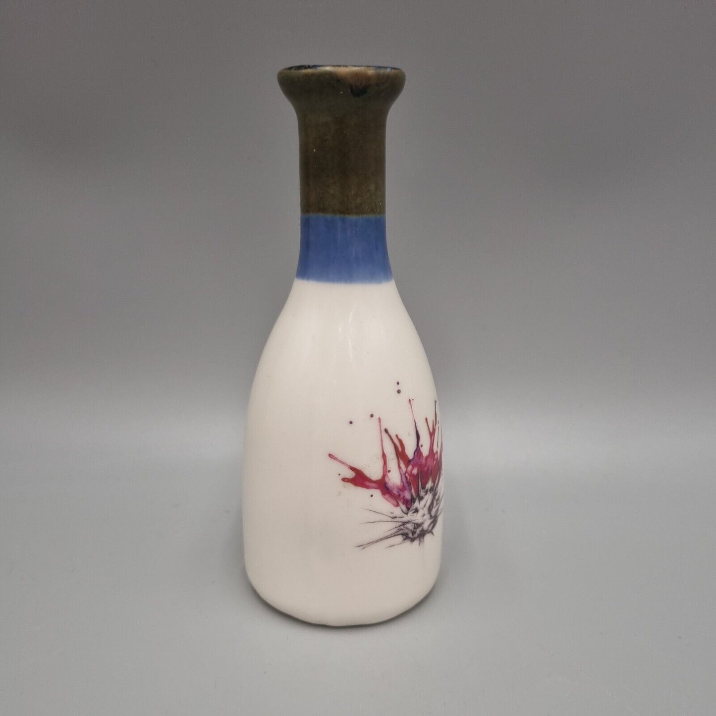 A Rachel Leary Porcelain Studio Pottery Bottle Milk Thistle Vase, VGC.