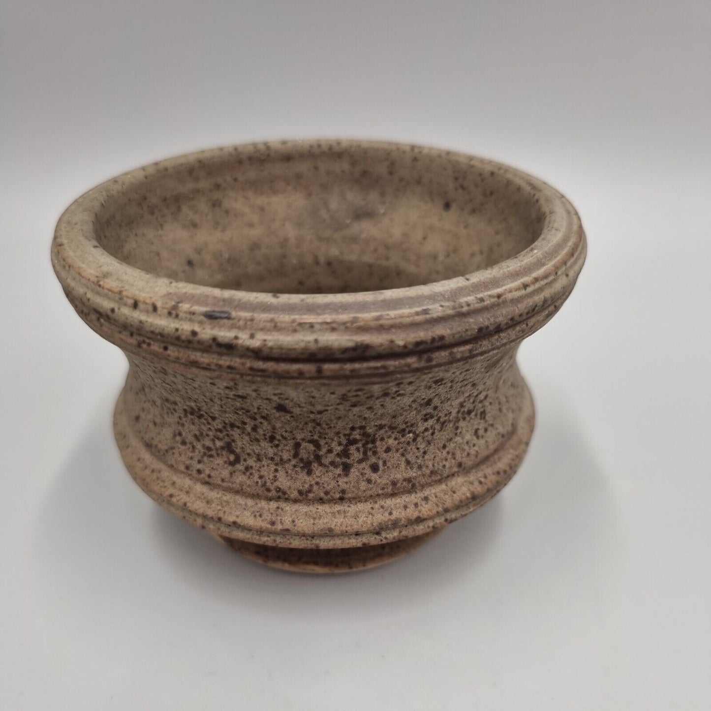 A Small Footed Pot / Bowl With Impressed 'W' Mark, Woods?