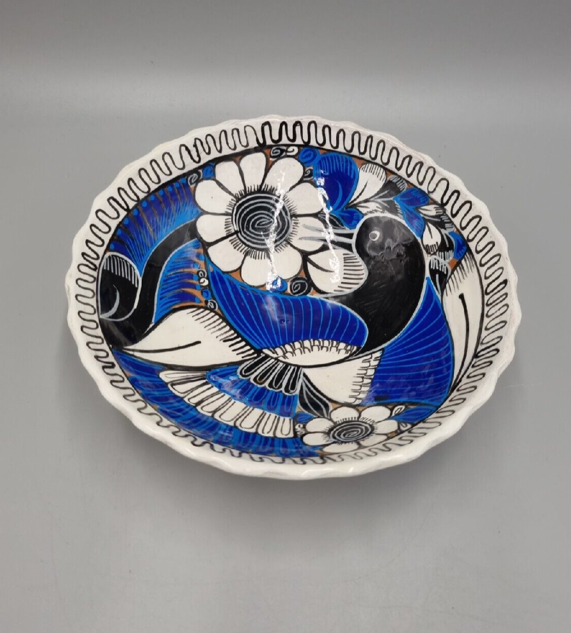 A Hand Painted Studio Footed Mexican Talavera Pottery Bowl, Bird Decoration.