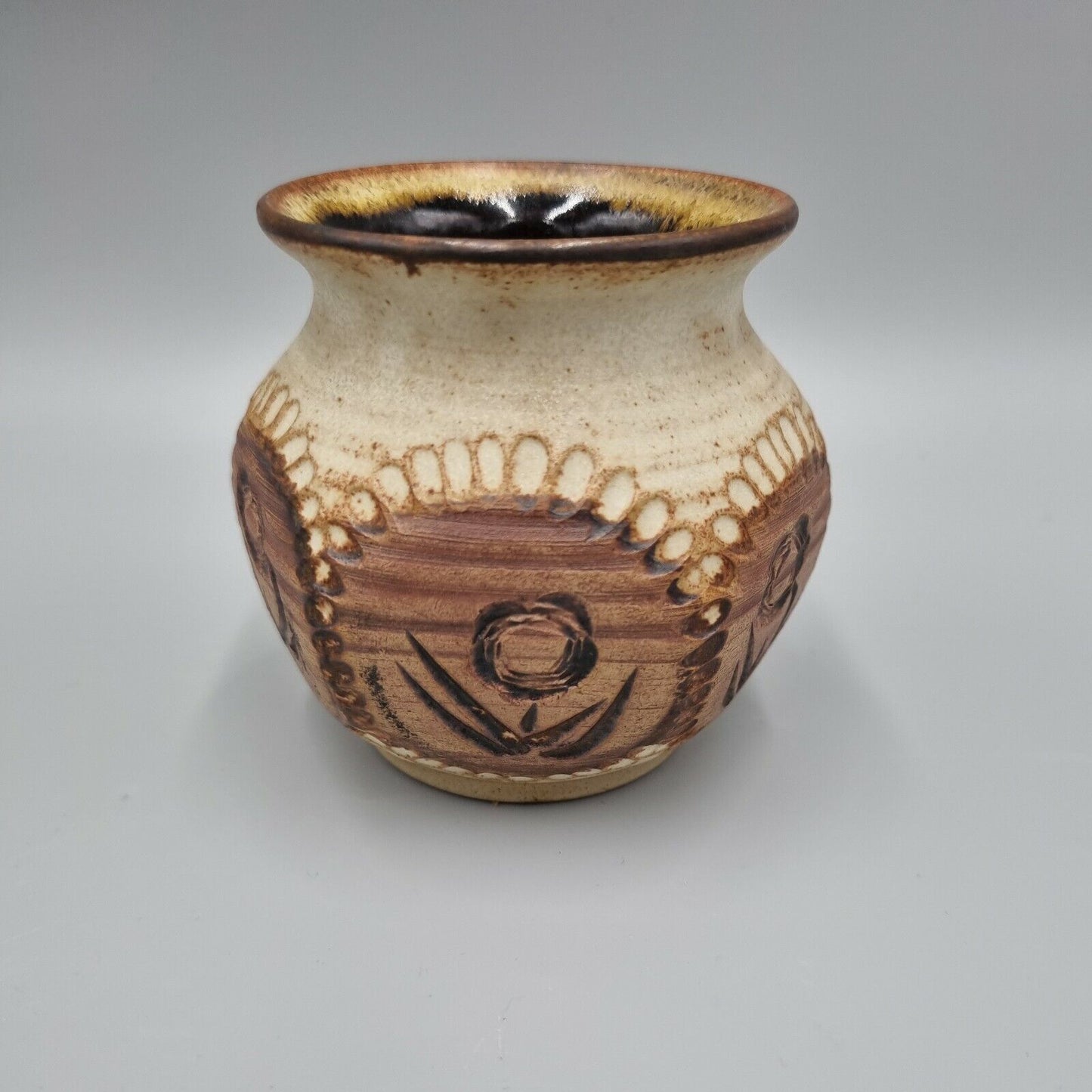 A Rob Fierek, Cornwall Studio Pottery, Small Bowl Vase, VGC.