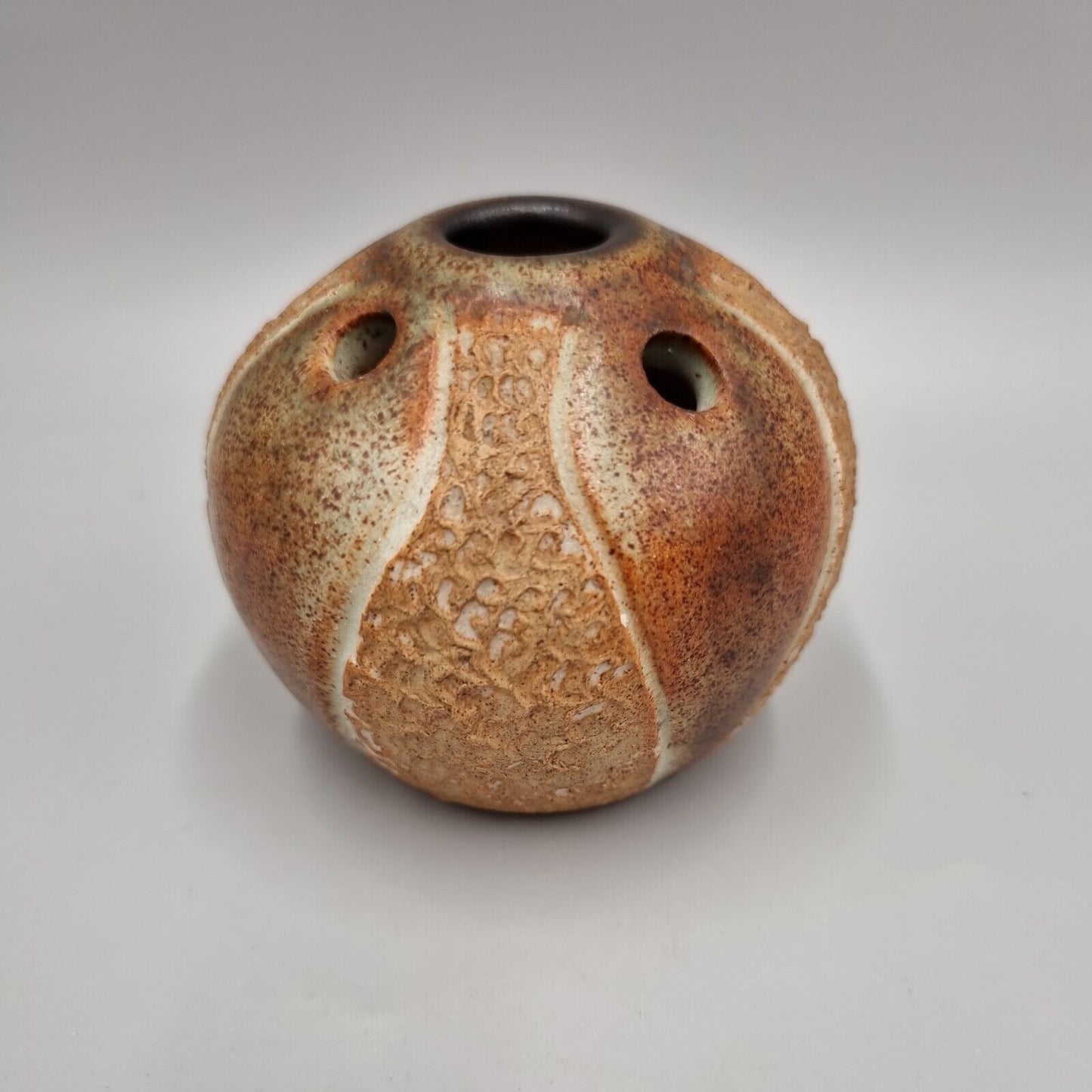 A Hugh West Studio Pottery Attractive Posy Vase / Frog, Incised 'HW' mark. VGC