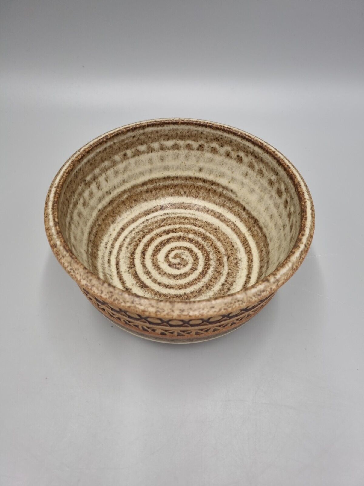 A Vintage Broadstairs Studio Pottery Bowl, Dianne Sanders, David & Mary White.