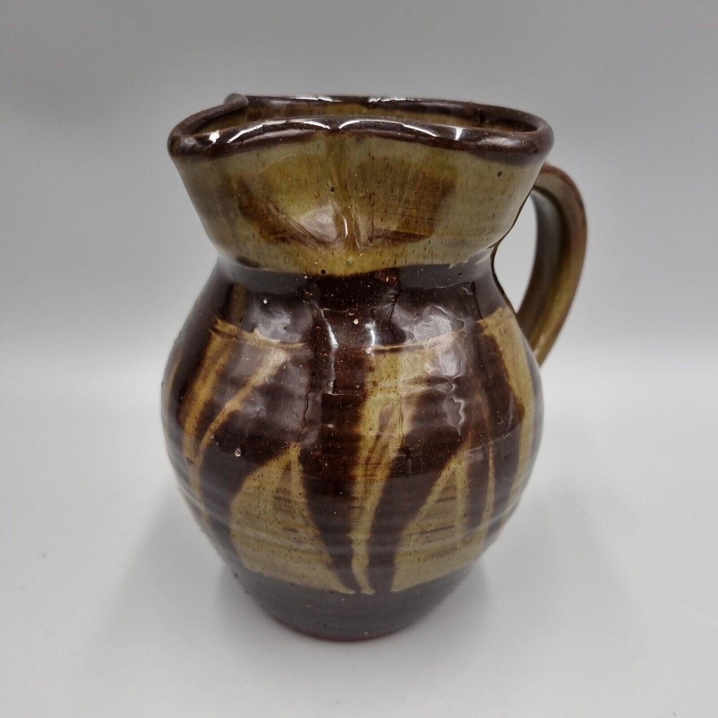 An Elizabeth Whitehouse Boscastle Studio Pottery Jug H-13.5cm. VGC.