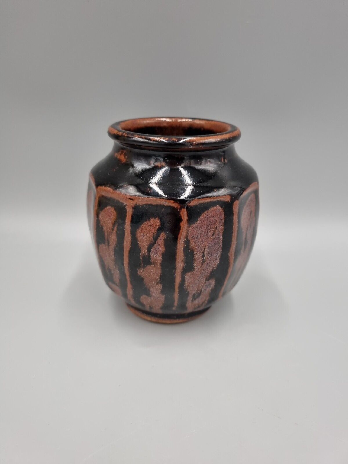 A Paul Green Studio Pottery Carved Footed Vase / Pot, Abbey Pottery.