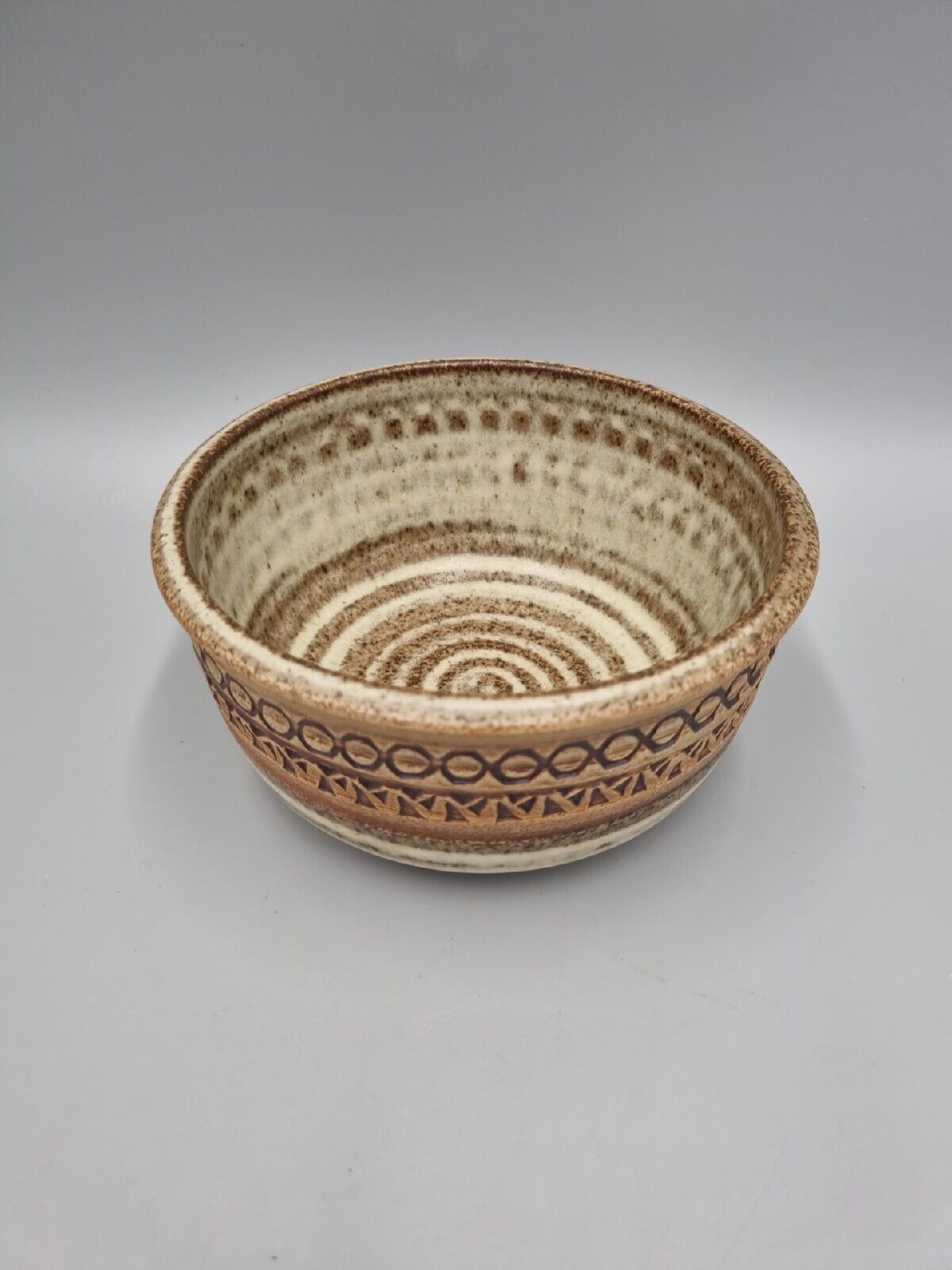 A Vintage Broadstairs Studio Pottery Bowl, Dianne Sanders, David & Mary White.