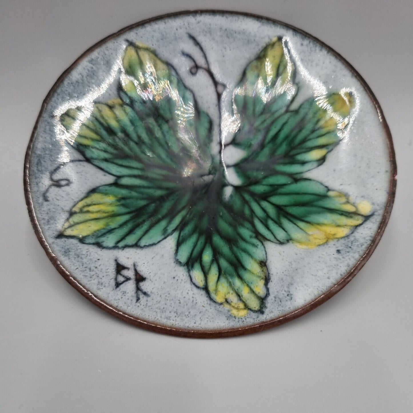 A Vintage Chelsea Pottery Studio Hand Painted Plate by Barbara Ross.