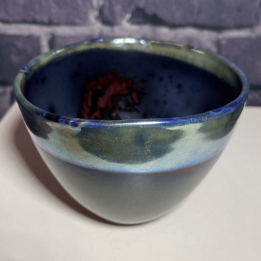 A Small Harry Nelson Ceramic Studio Pottery Bowl / Vessel, Very Good Condition.