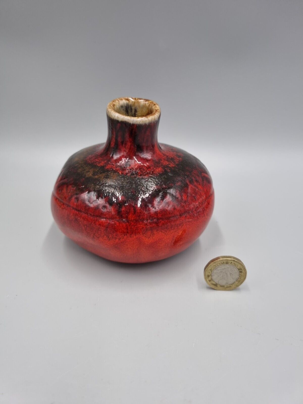 A Studio Pottery Squat Posy / Bud Vase By Estriceram, Canada, Jacques Garnier.