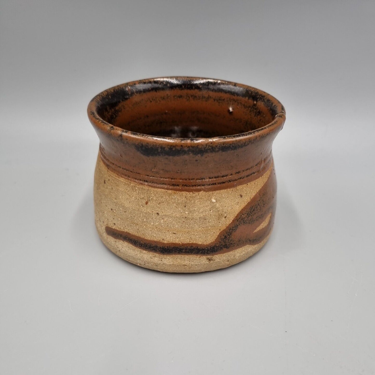 A Vintage Studio Pottery Small Pot / Bowl / Vessel By Alan Brough.