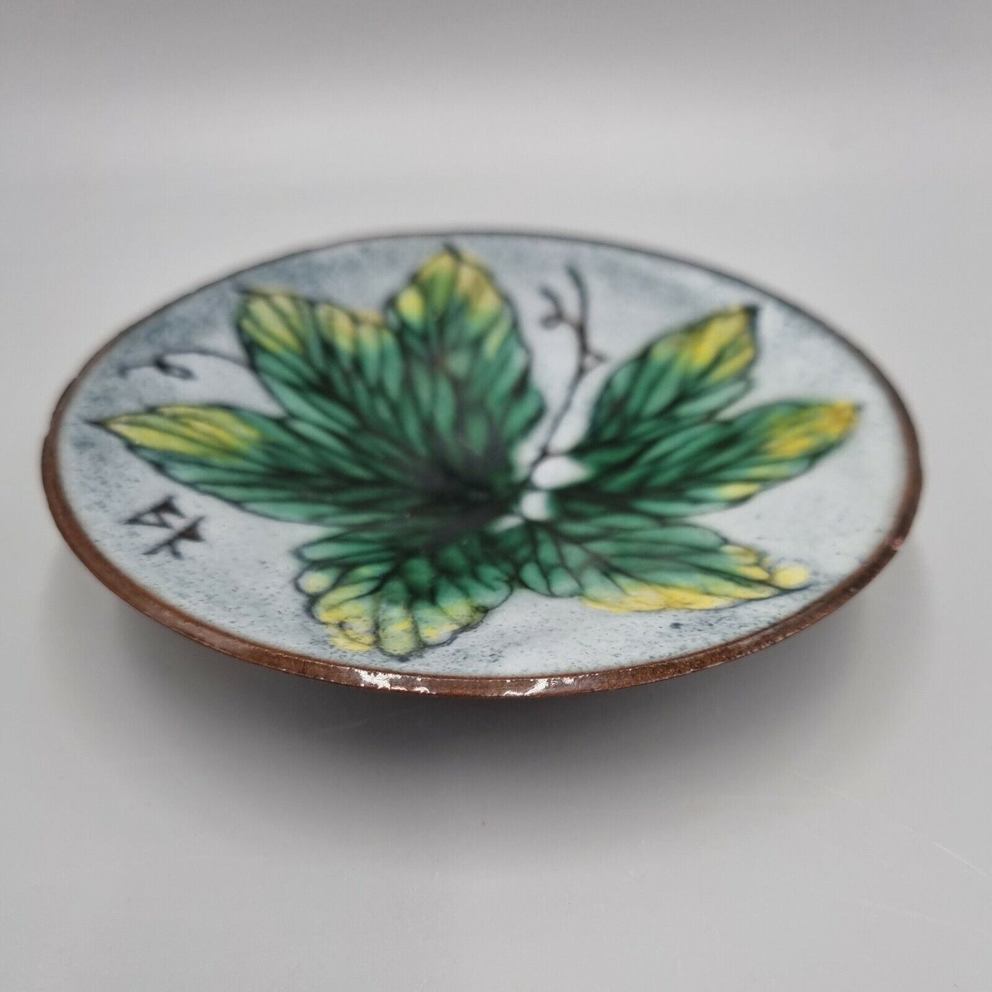 A Vintage Chelsea Pottery Studio Hand Painted Plate by Barbara Ross.