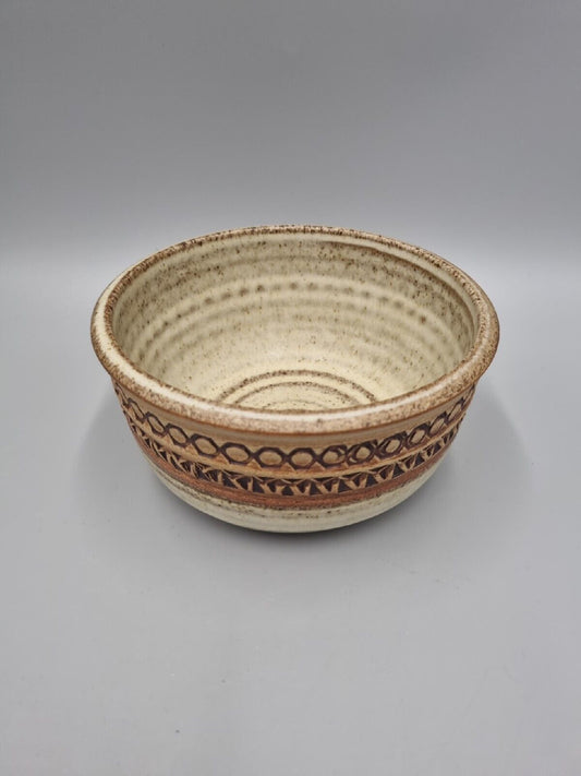 A Vintage Broadstairs Studio Pottery Bowl, Dianne Sanders, David & Mary White.