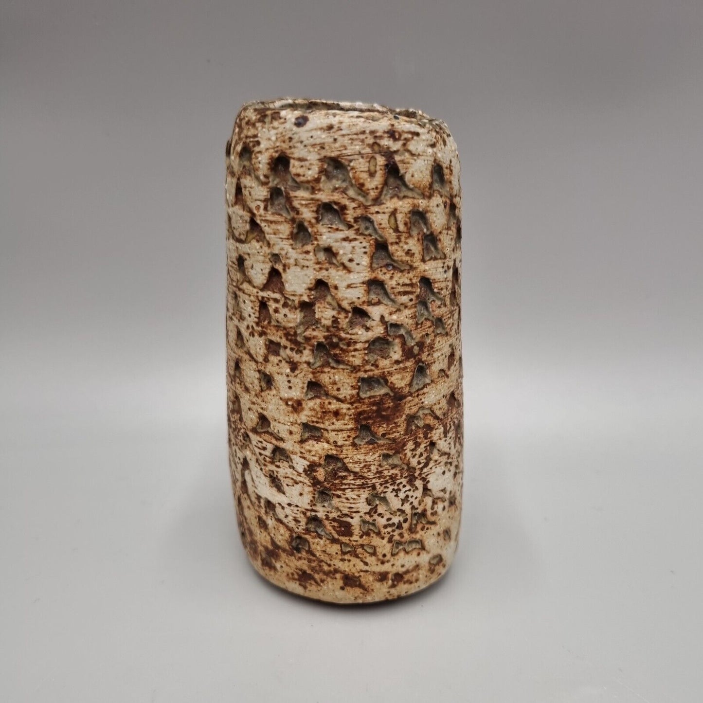 An Alan Wallwork Studio Pottery Impressed Short Cylinder Vase. VGC.