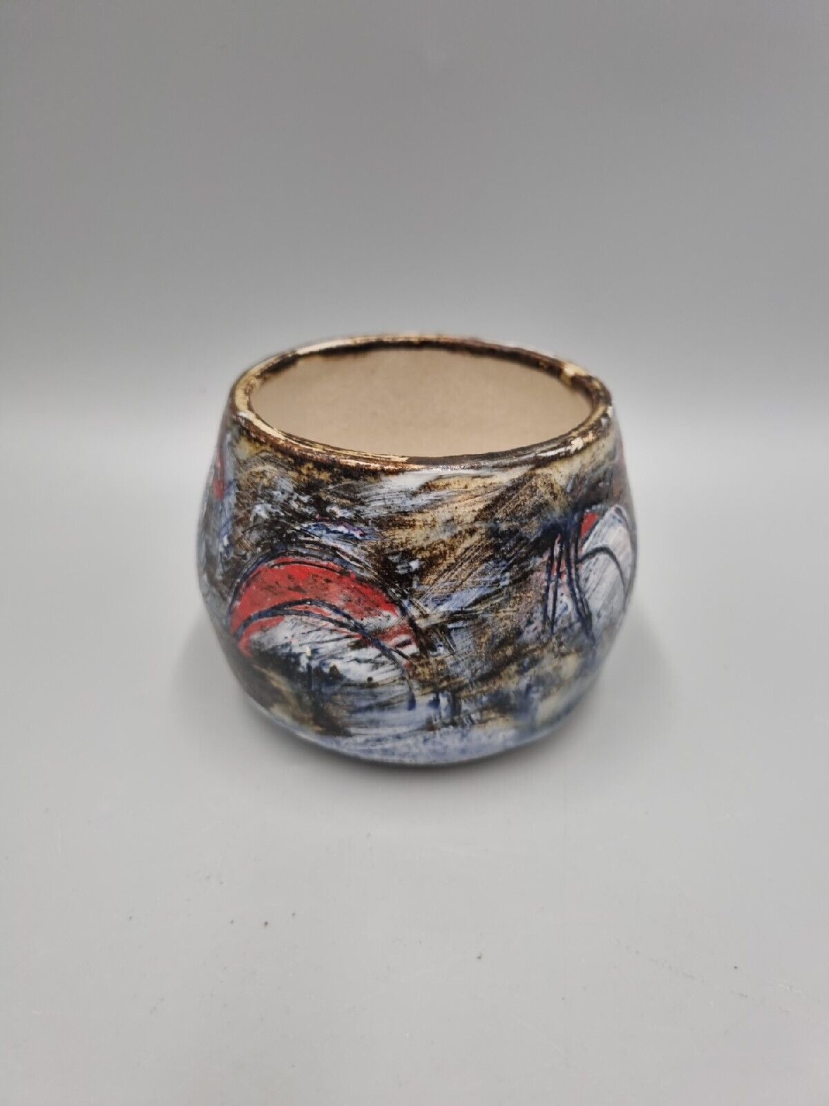 A Field Place Pottery Ceramic Tea Bowl / Cup By Jessica Jordan, Signed.