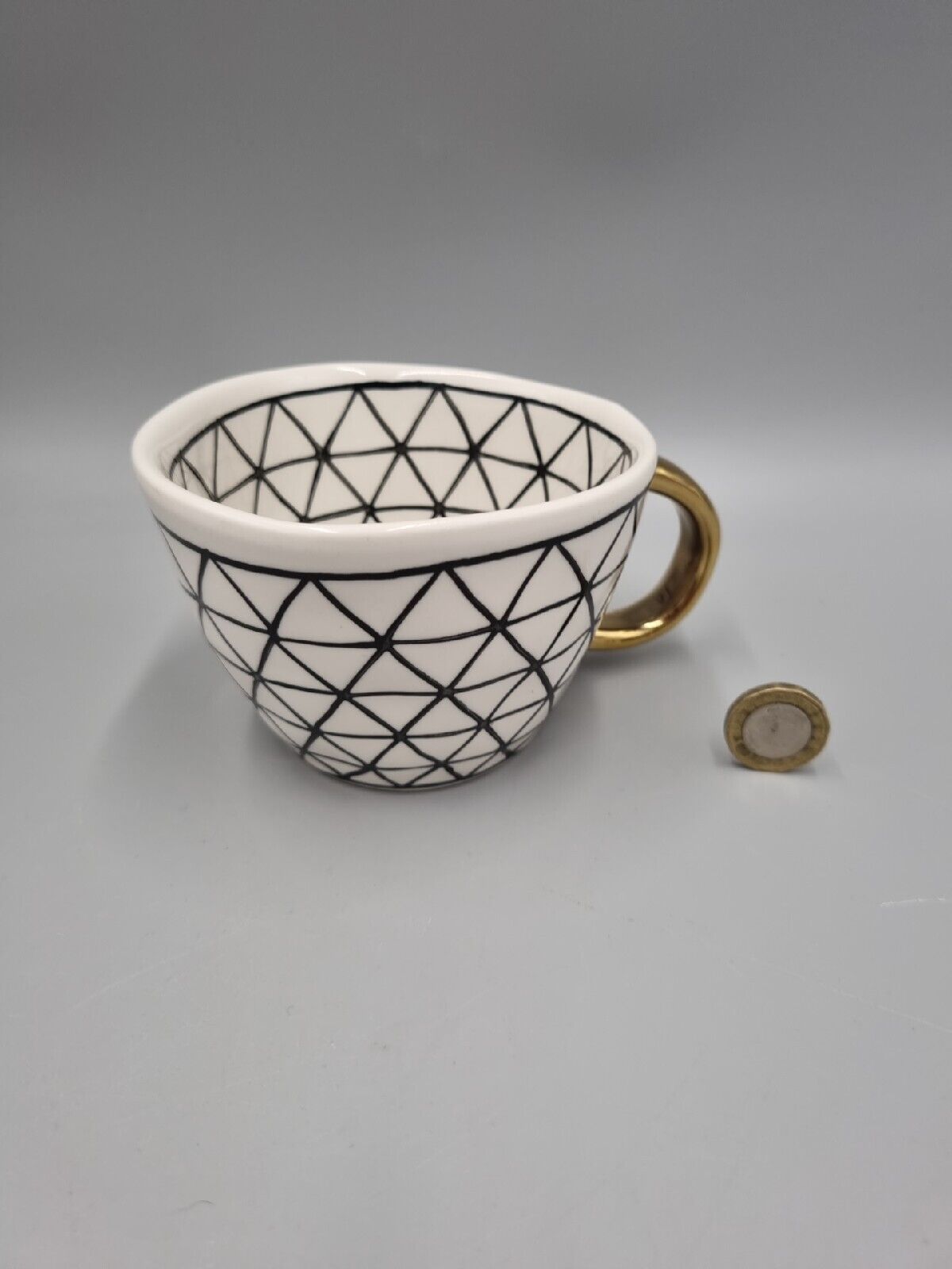 A G Decor Ventura Glazed Geometric Irregular Ceramic Mug Gold Handle, 250 ml