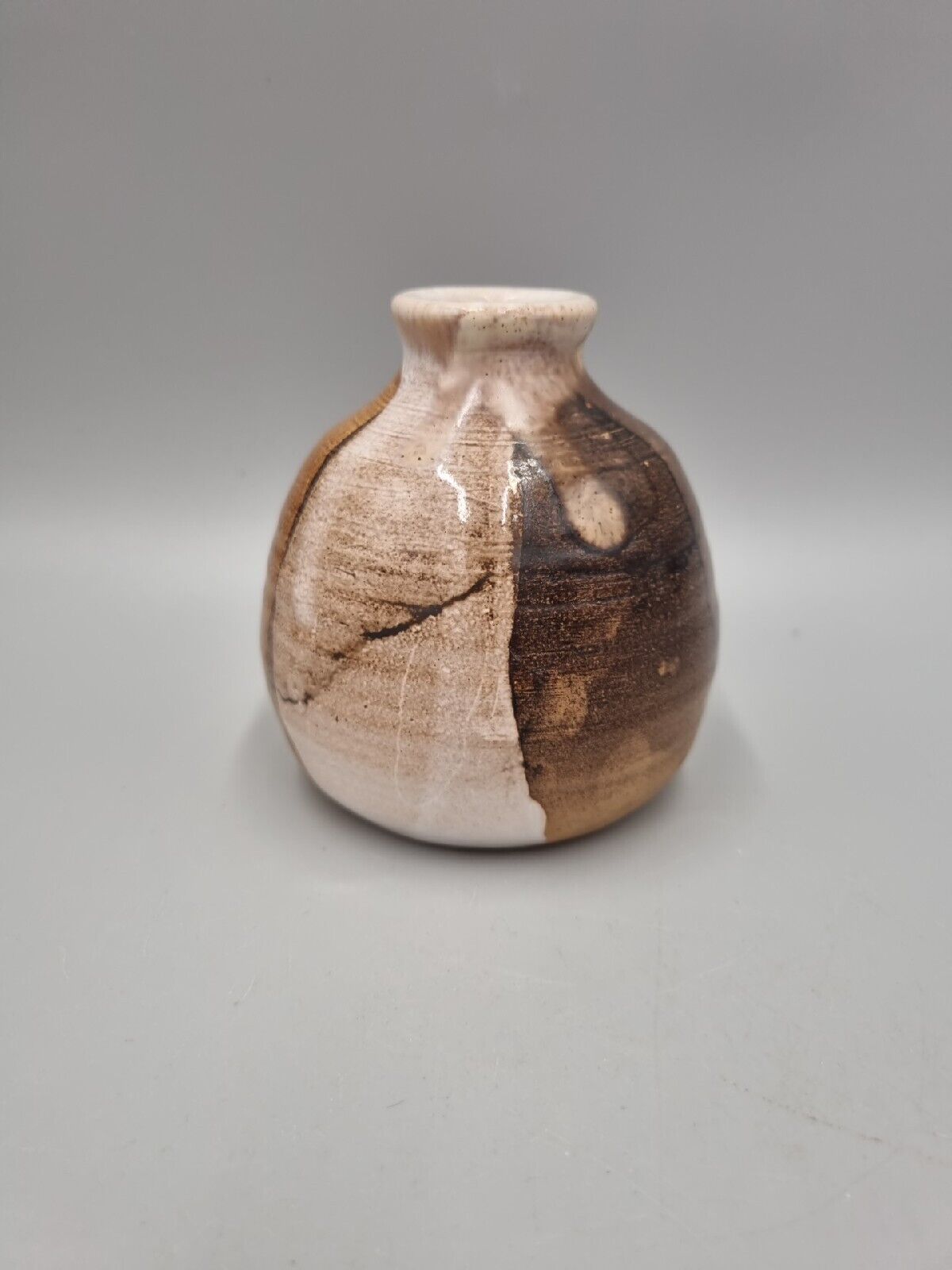 A Small Studio Pottery Posy / Bud Vase, Incised to base LP.