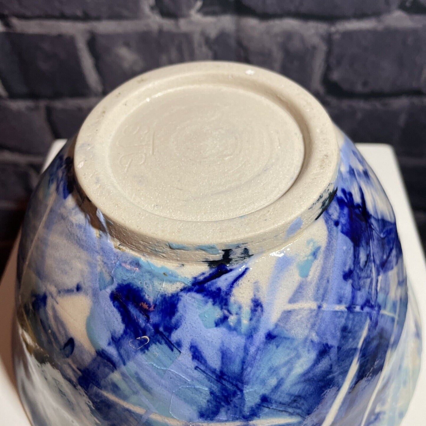 A Sally Grafton Contemporary Studio Pottery Bowl.