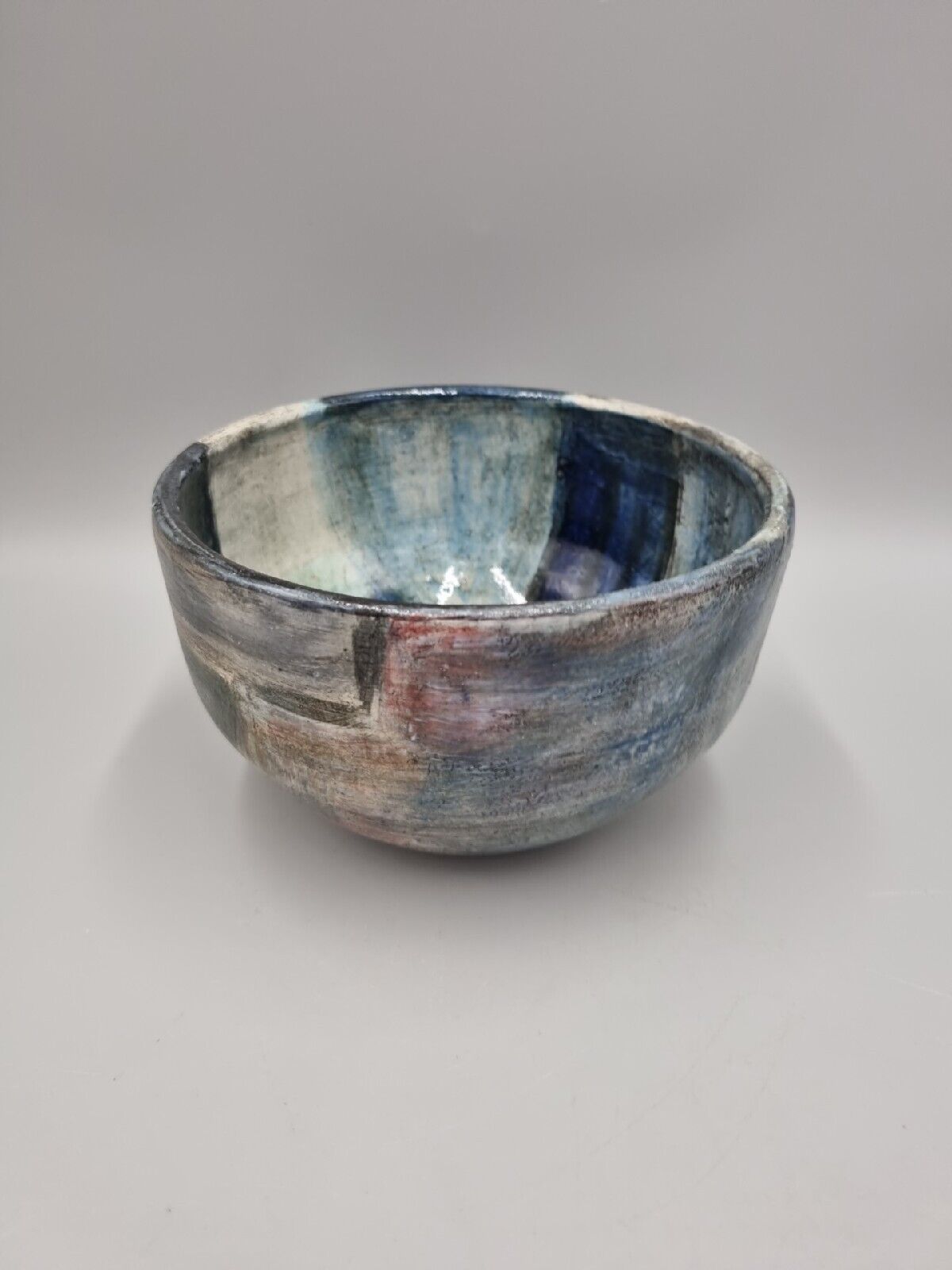 A Field Place Pottery Ceramic Deep Bowl By Jessica Jordan, Signed.